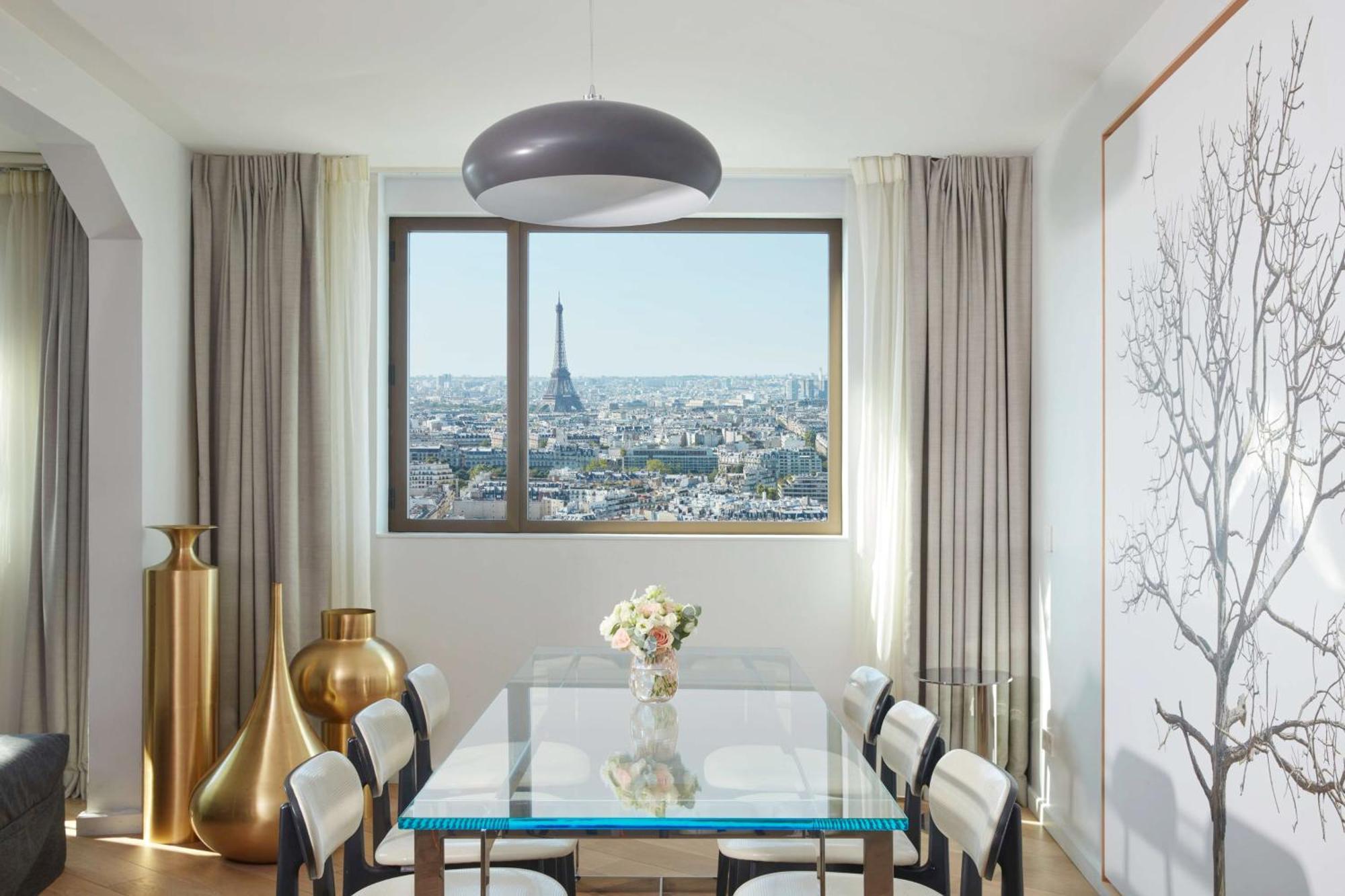 Hyatt Regency Etoile