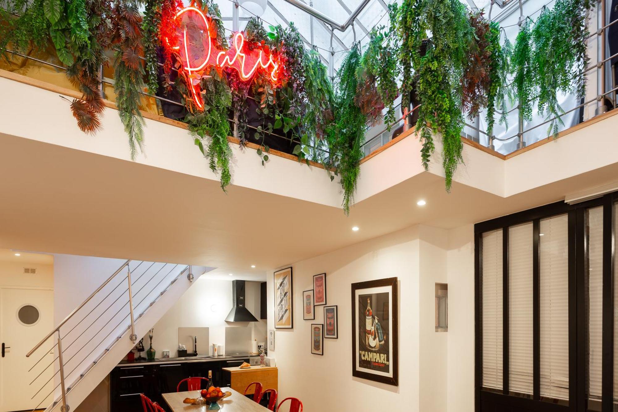 Loft Familial Au Coeur De Avec Clim, Arcade Et Baby-foot Proche Republique Et Canal St Martin Paris