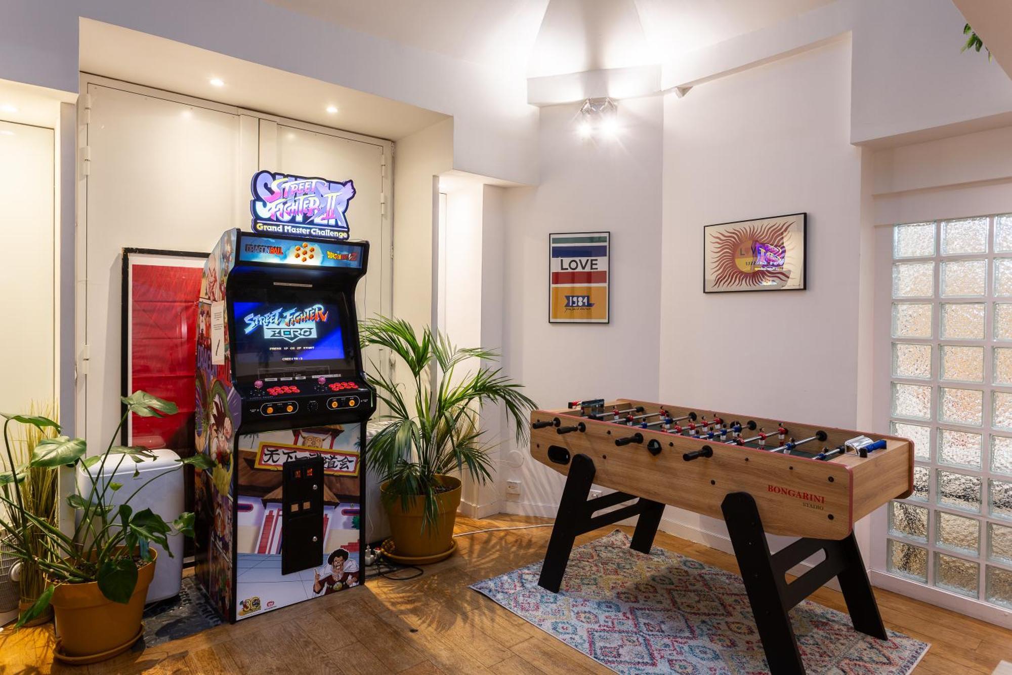 Loft Familial Au Coeur De Avec Clim, Arcade Et Baby-foot Proche Republique Et Canal St Martin Apartment Paris