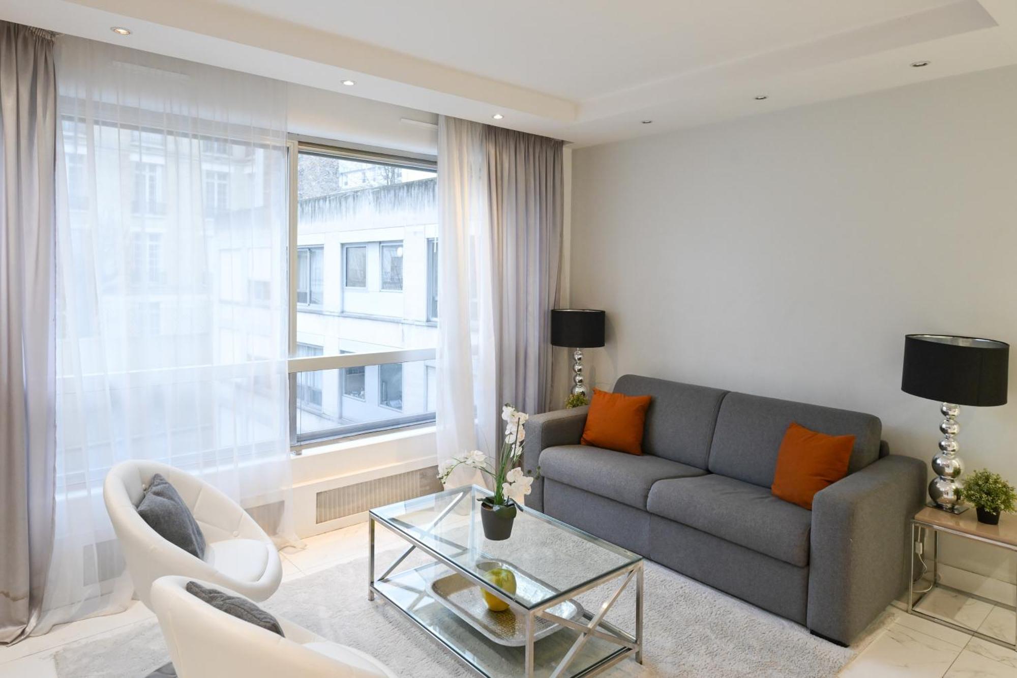 Appartement Modern & Peaceful 1bd By Champs-elysees With Ac