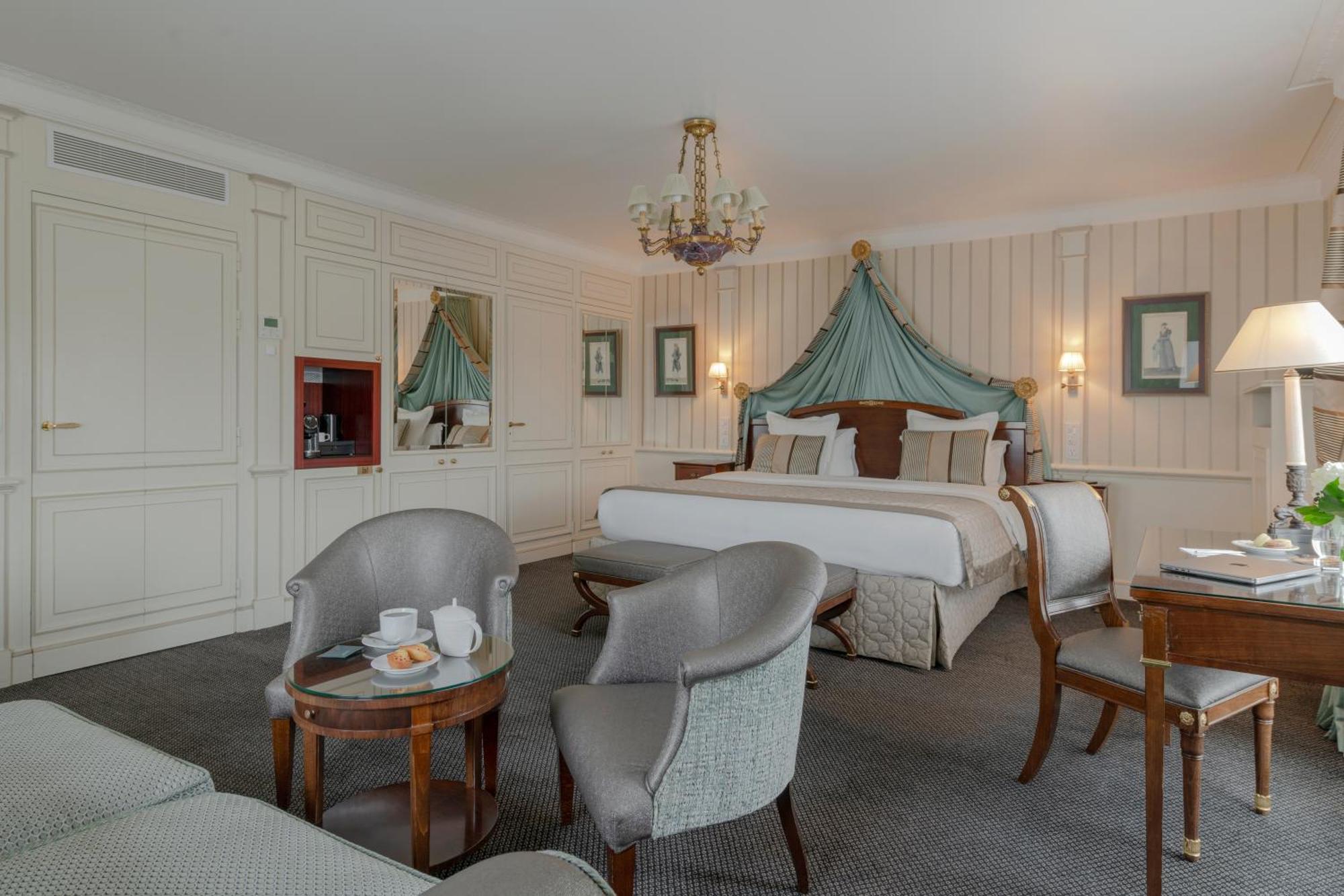 Hotel Napoleon 5*
