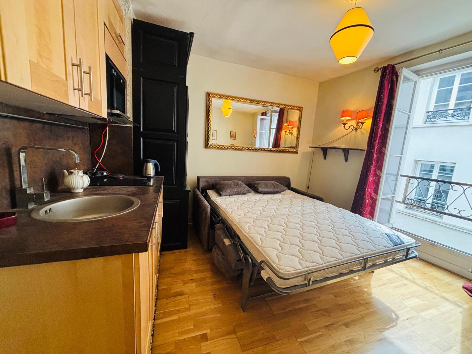 Dream Dwell Paris-studio 150m To Notre Dame Apartment