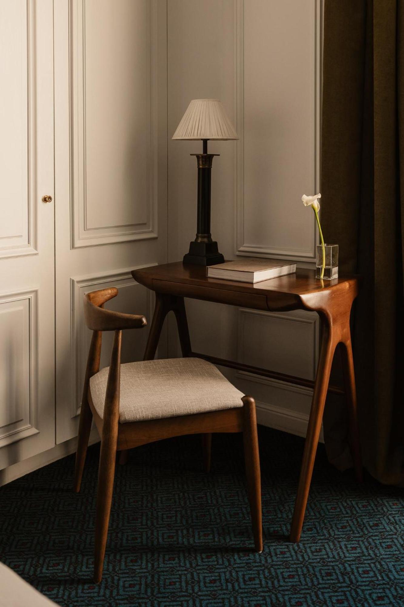 Bourgogne & Montana Hotel 4*