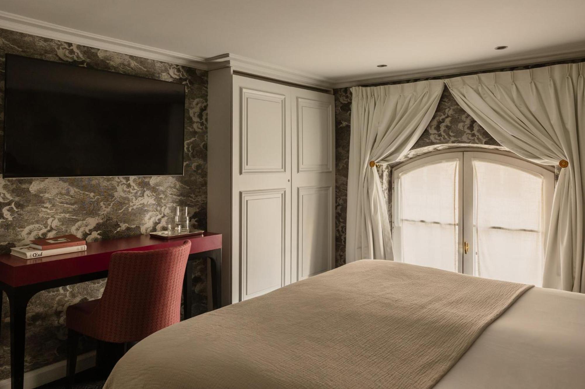 Bourgogne & Montana 4* Paris
