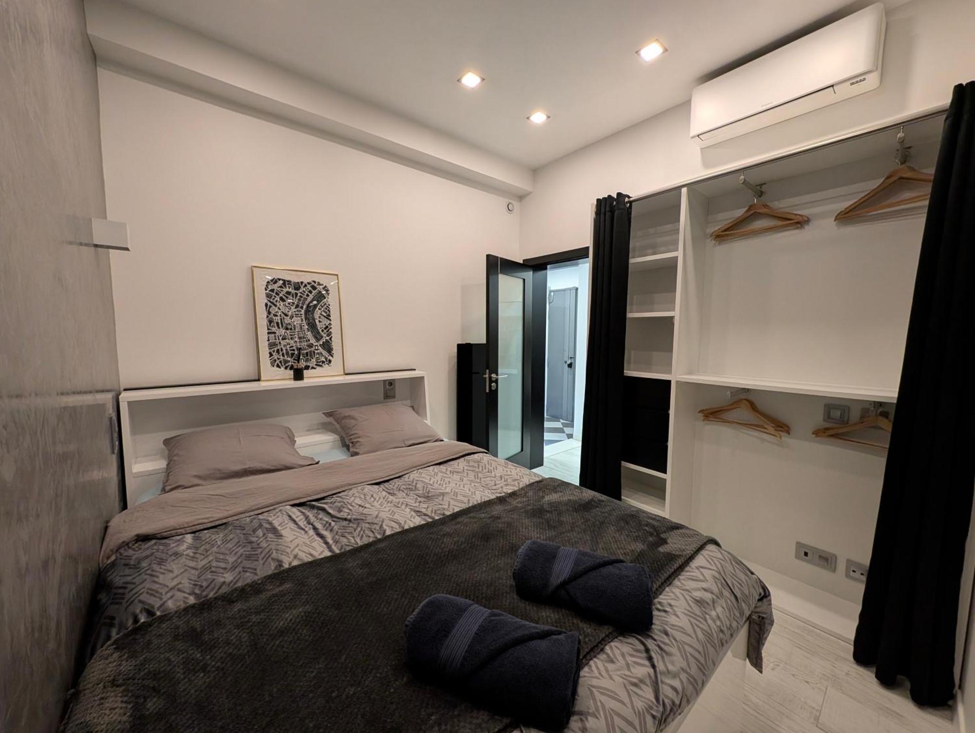 Omarais Bed & Breakfast Paris
