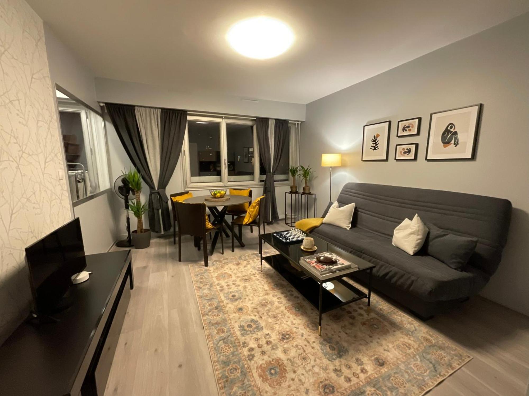 Appartement Chic Parisian Sacre Coeur Views *