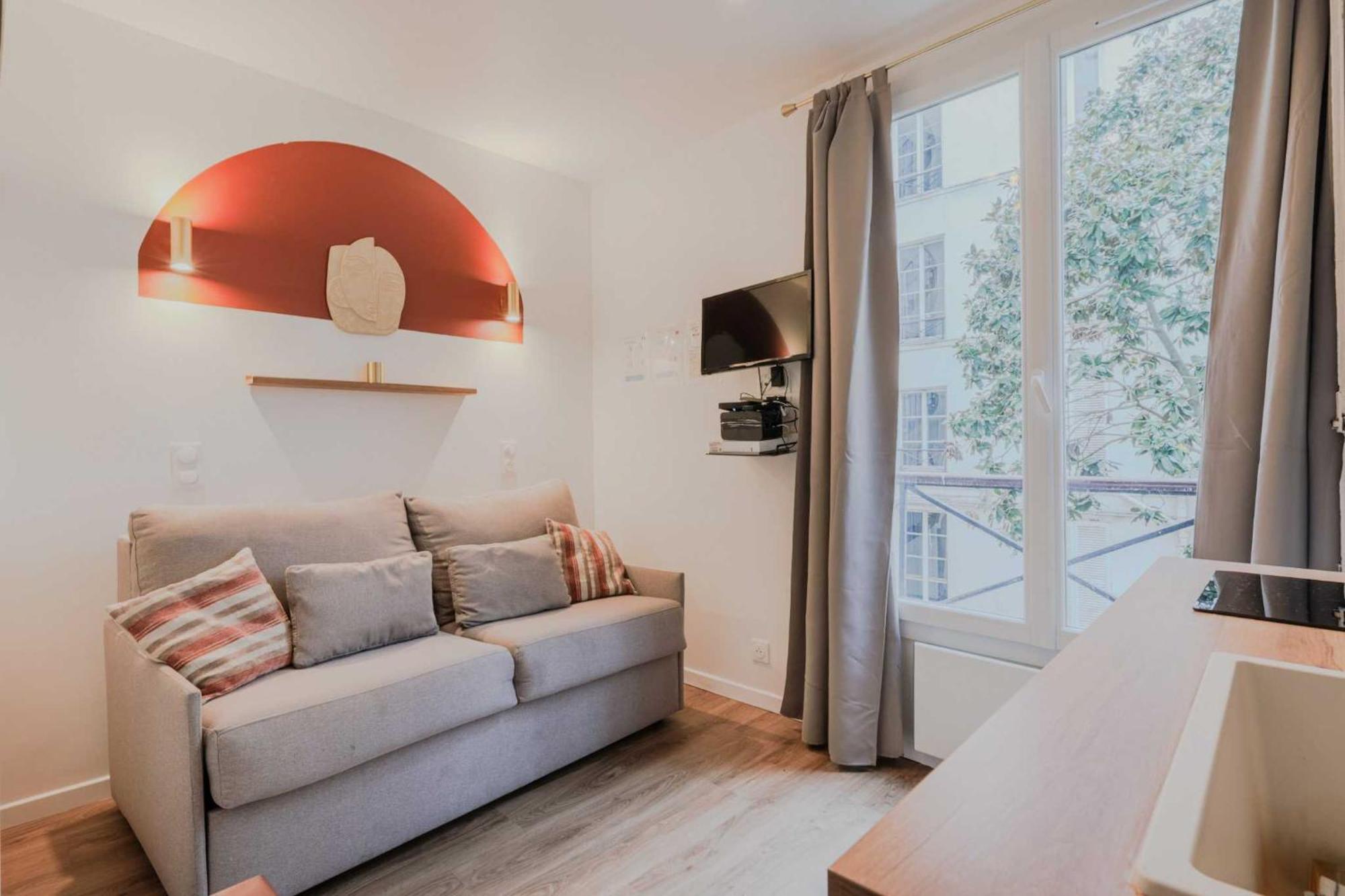 Intimate - 2p - Faubourg-montmartre Paris