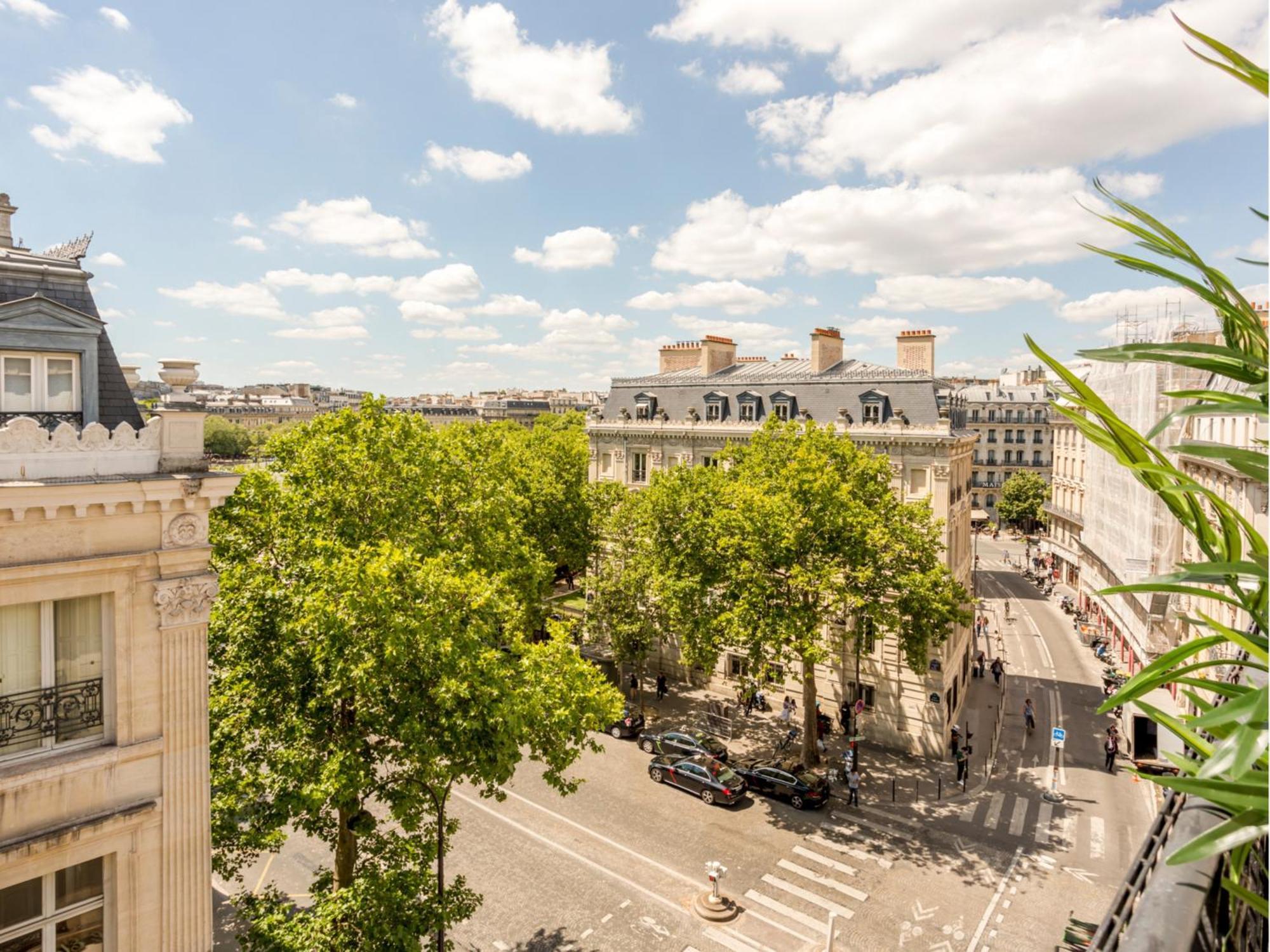 Merveil Family - Tilsitt - Eiffel Tower View *