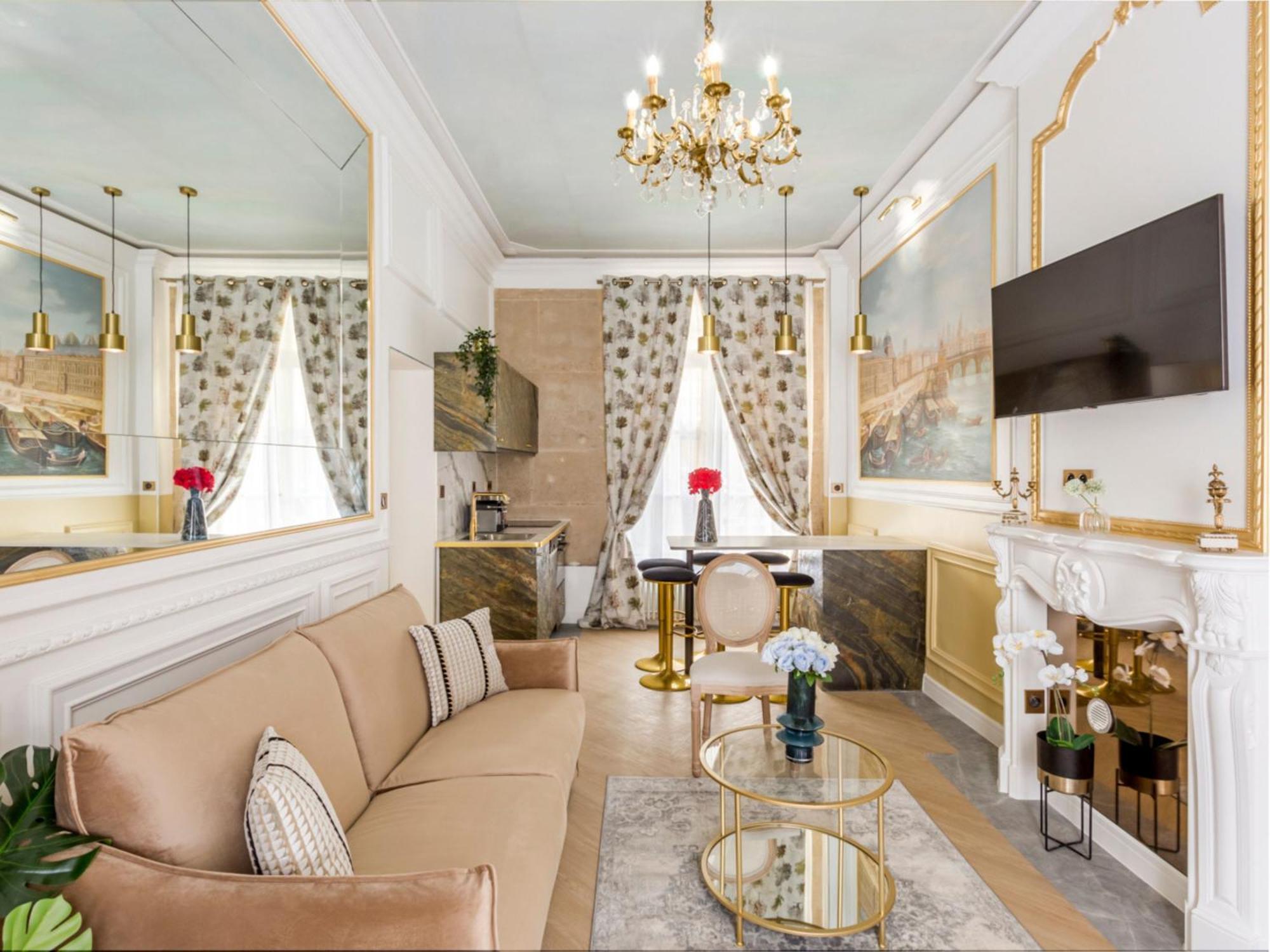 Merveil -luxury -champs Elysees-haussmann Ii Apartment
