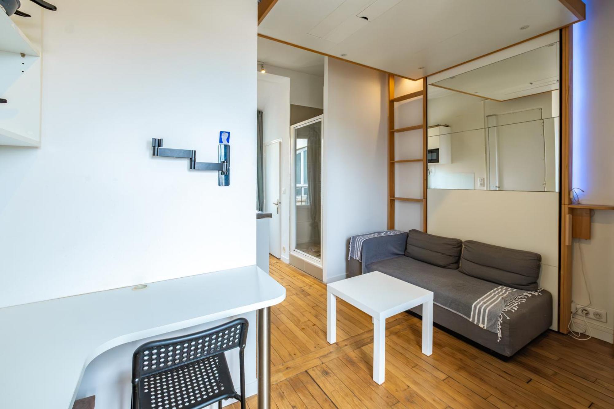 Apartment Charming - Eiffel Tower