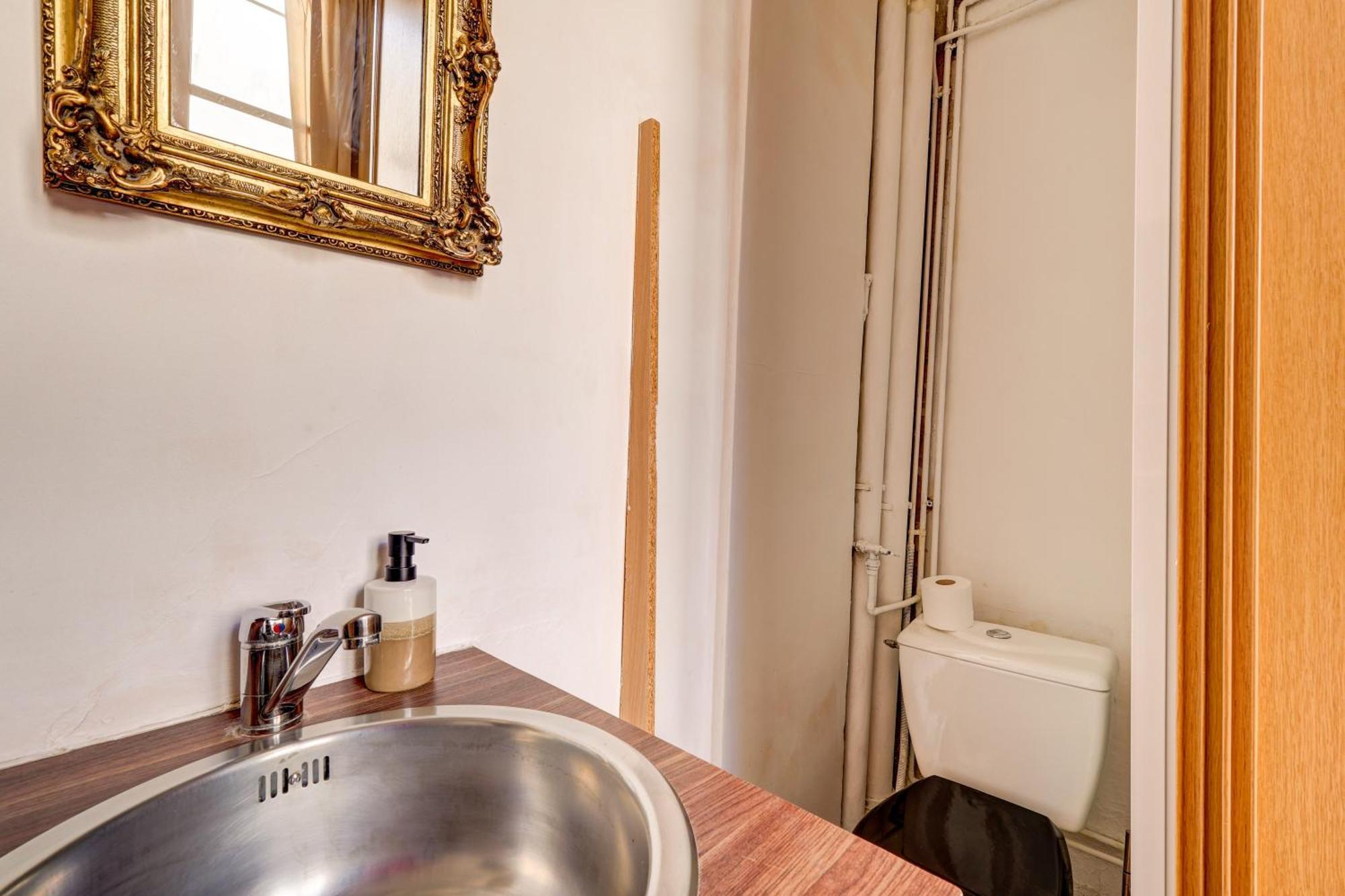 Apartment Small Luxurious In The Heart Of Saint Germain *