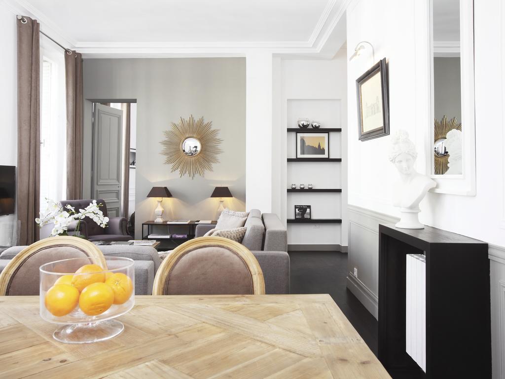 Livinparis - Luxury 3 Bedrooms Le Louvre I * Paris