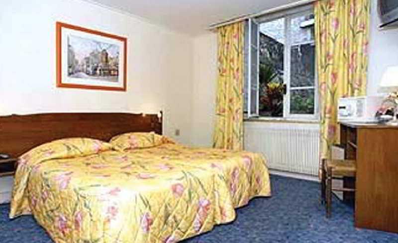 Pavillon De Montmartre Hotel 3*