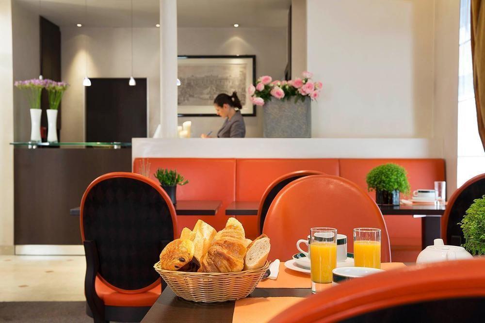 Eiffel Turenne Hotel