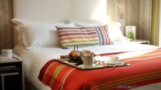 Le Placide Saint-germain Des Pres Hotel
