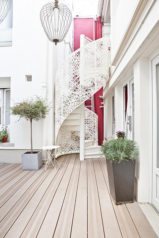 Hotel Eiffel Segur