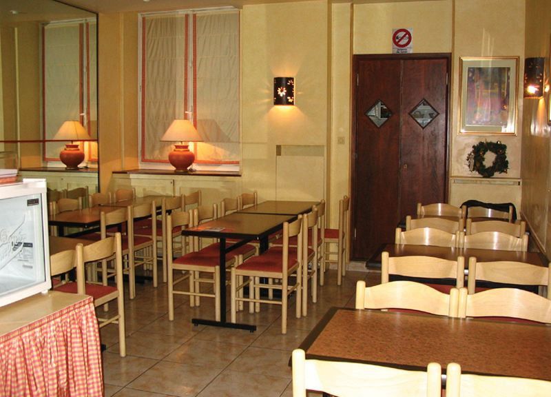 Hotel Victor Masse 2*