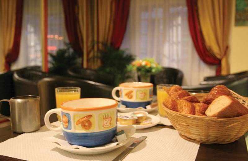 Modern Montmartre Hotel Paris