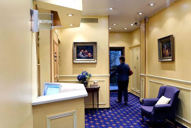 Queen Mary Hotel Paris