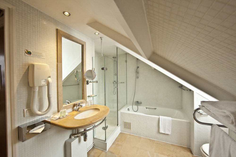 Hotel Louvre Piemont 4*