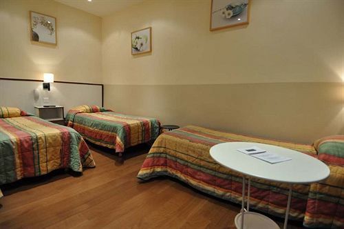 Merryl Hotel Paris