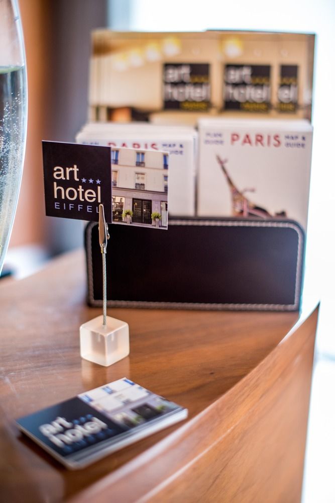 Art Eiffel Hotel Paris