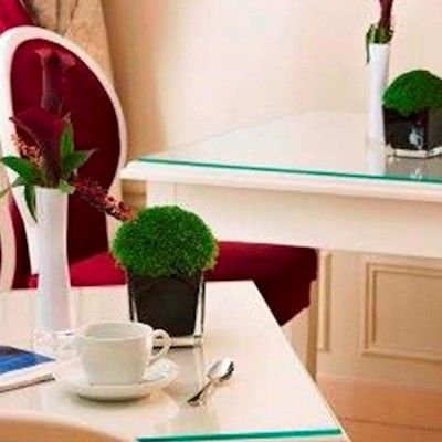 Queen Mary Hotel 4*