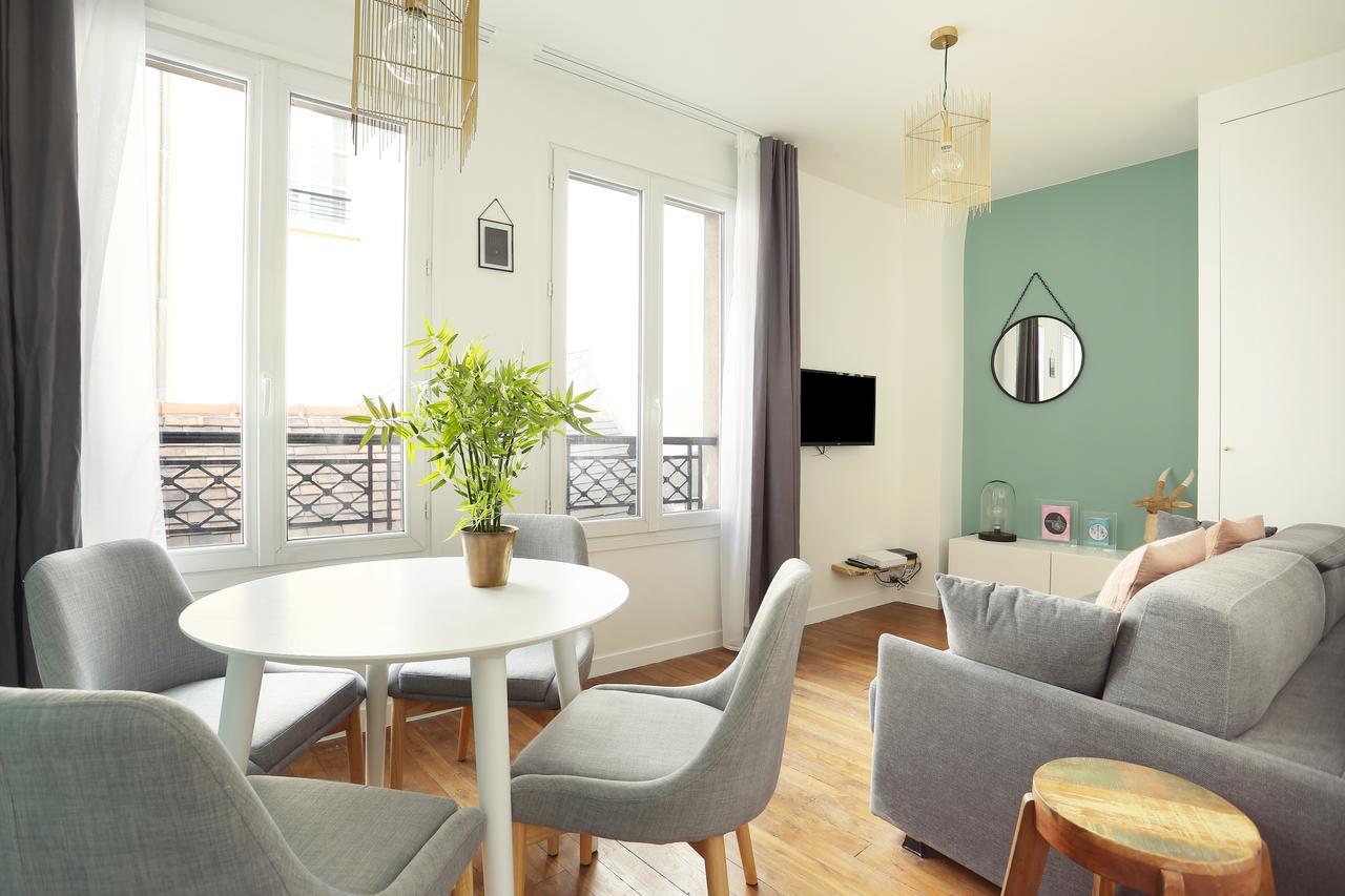Rent A - Meslay Apartment Paris