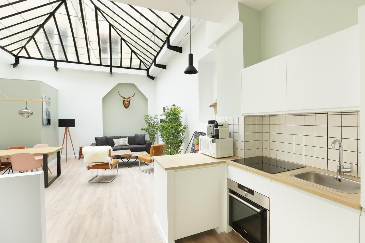 Rent A - Meslay Apartment