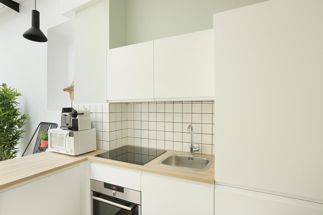 Rent A - Meslay Apartment