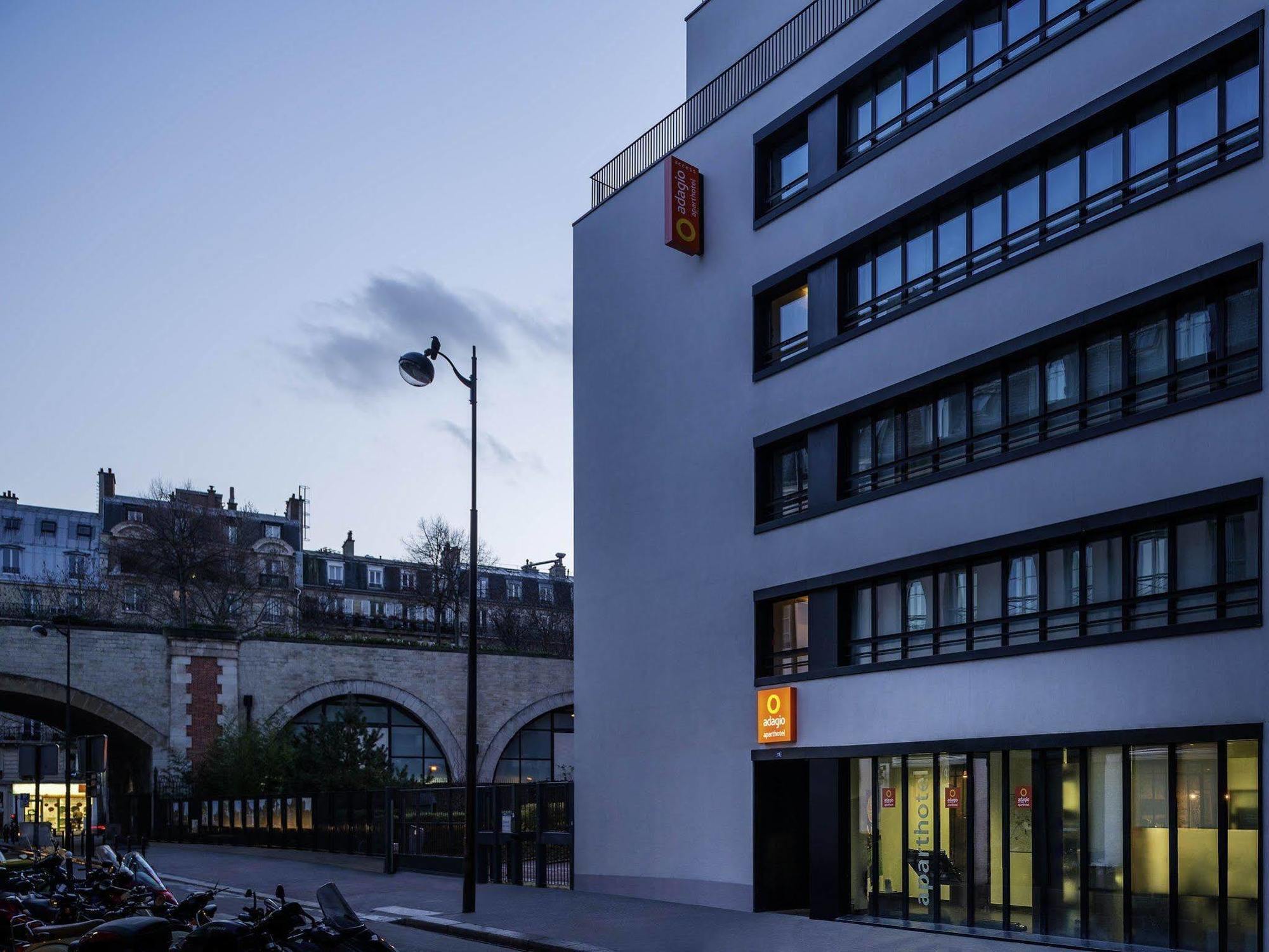 Adagio Access Bastille Aparthotel 2*