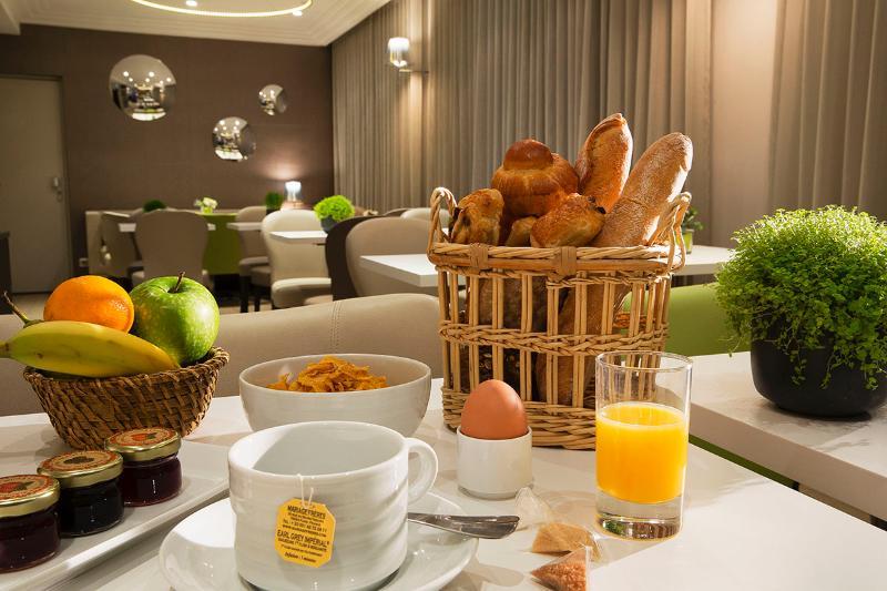 Acropole 3* Paris