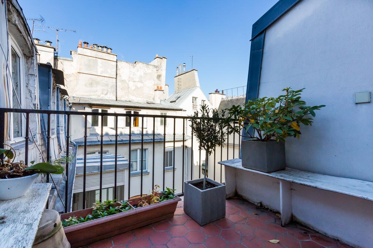 Apartment Veeve - Steps From The Louvre *