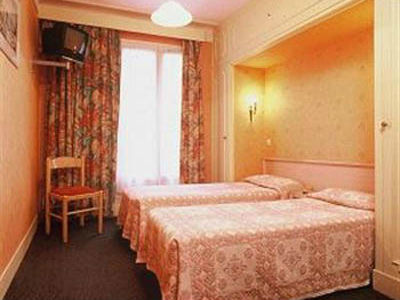 Hotel Victor Masse 2*