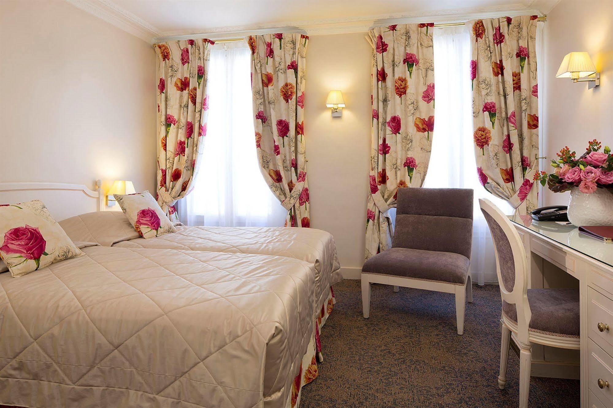 Queen Mary Hotel Paris