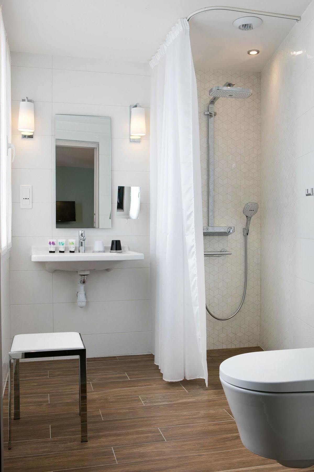 Des Nations Saint Germain Hotel Paris