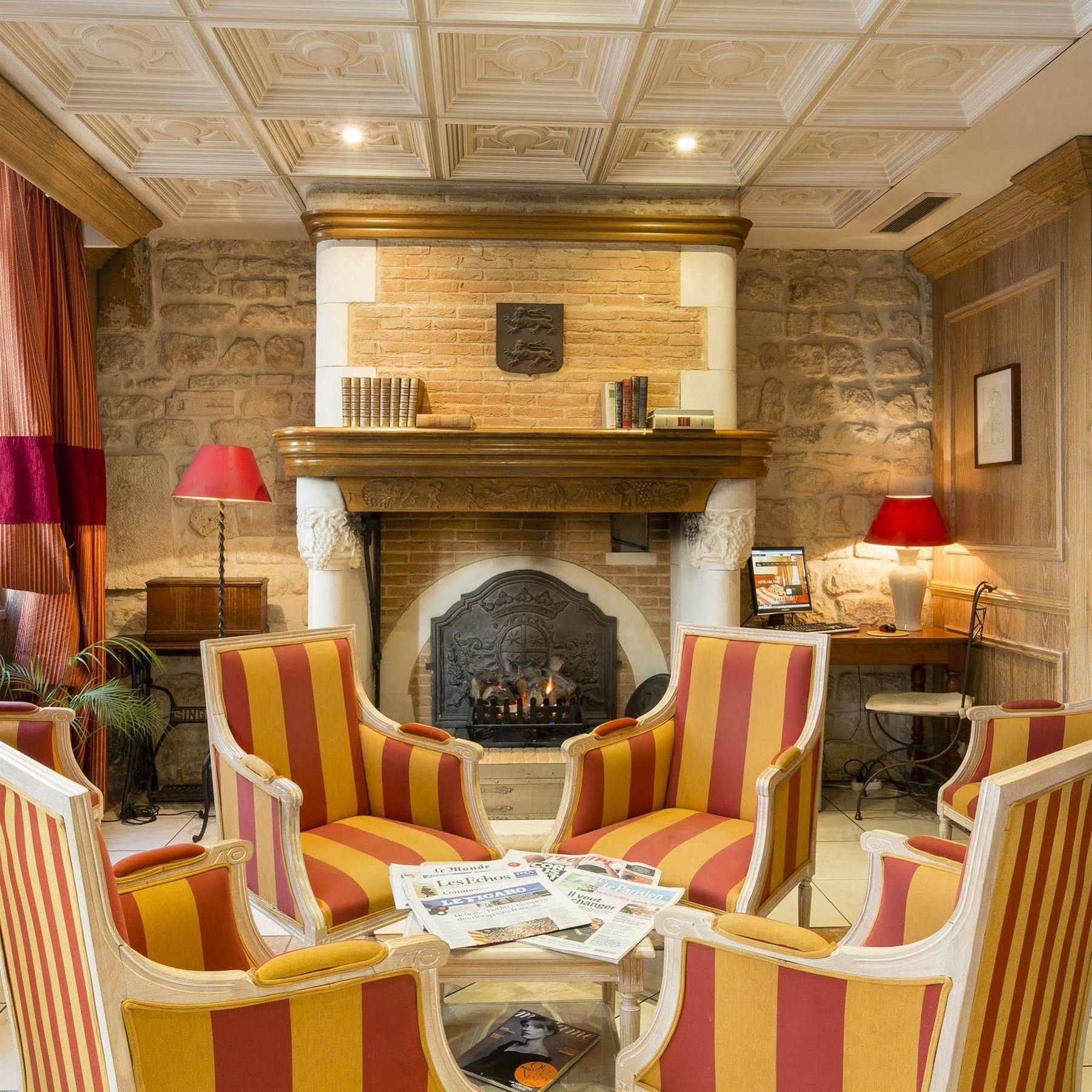 Hotel Elysees Niel 3*