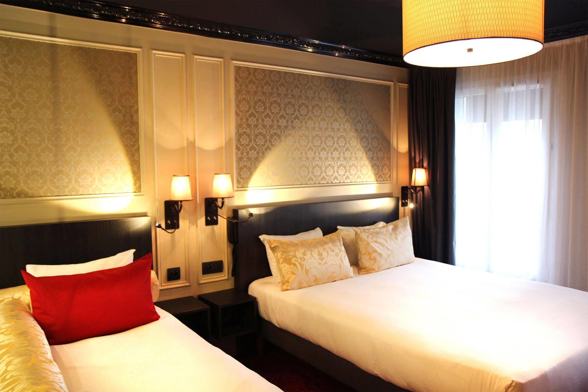 Western Le Montmartre - Saint Pierre Hotel 3*