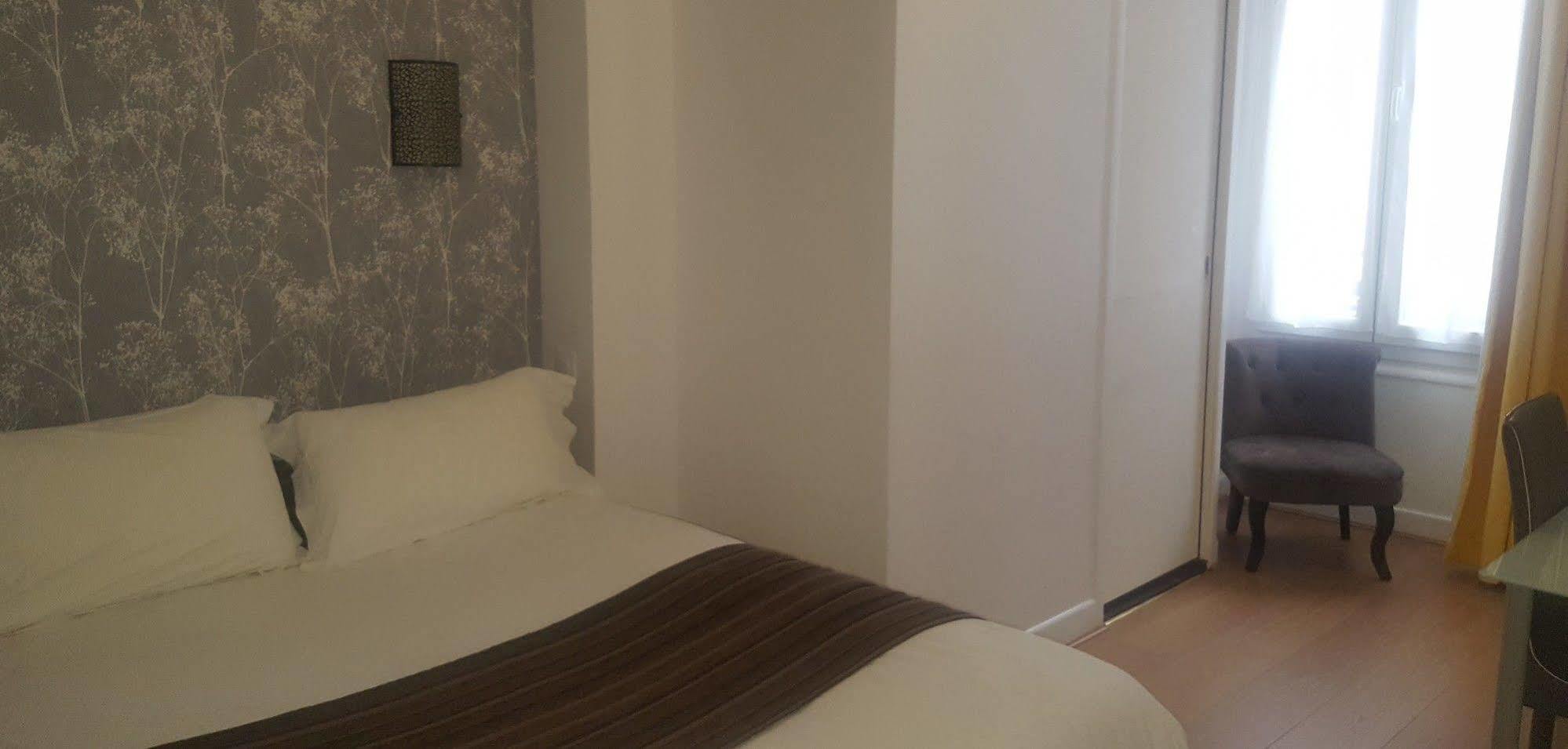 Oceanic - Grands Magasins 3*