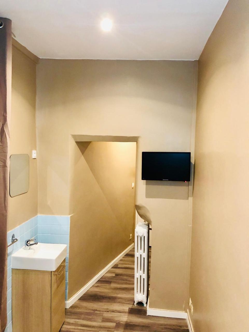 Hotel Appi Paris