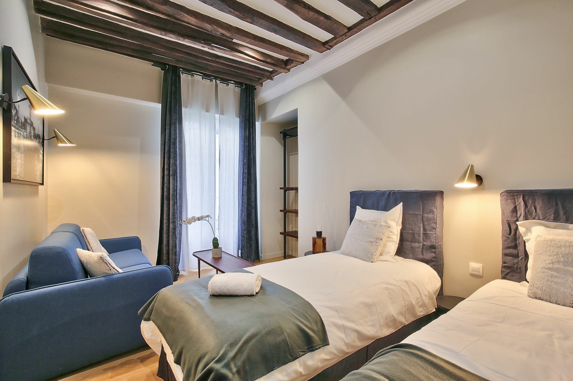 70 - Authentic Parisian Flat Appartement *