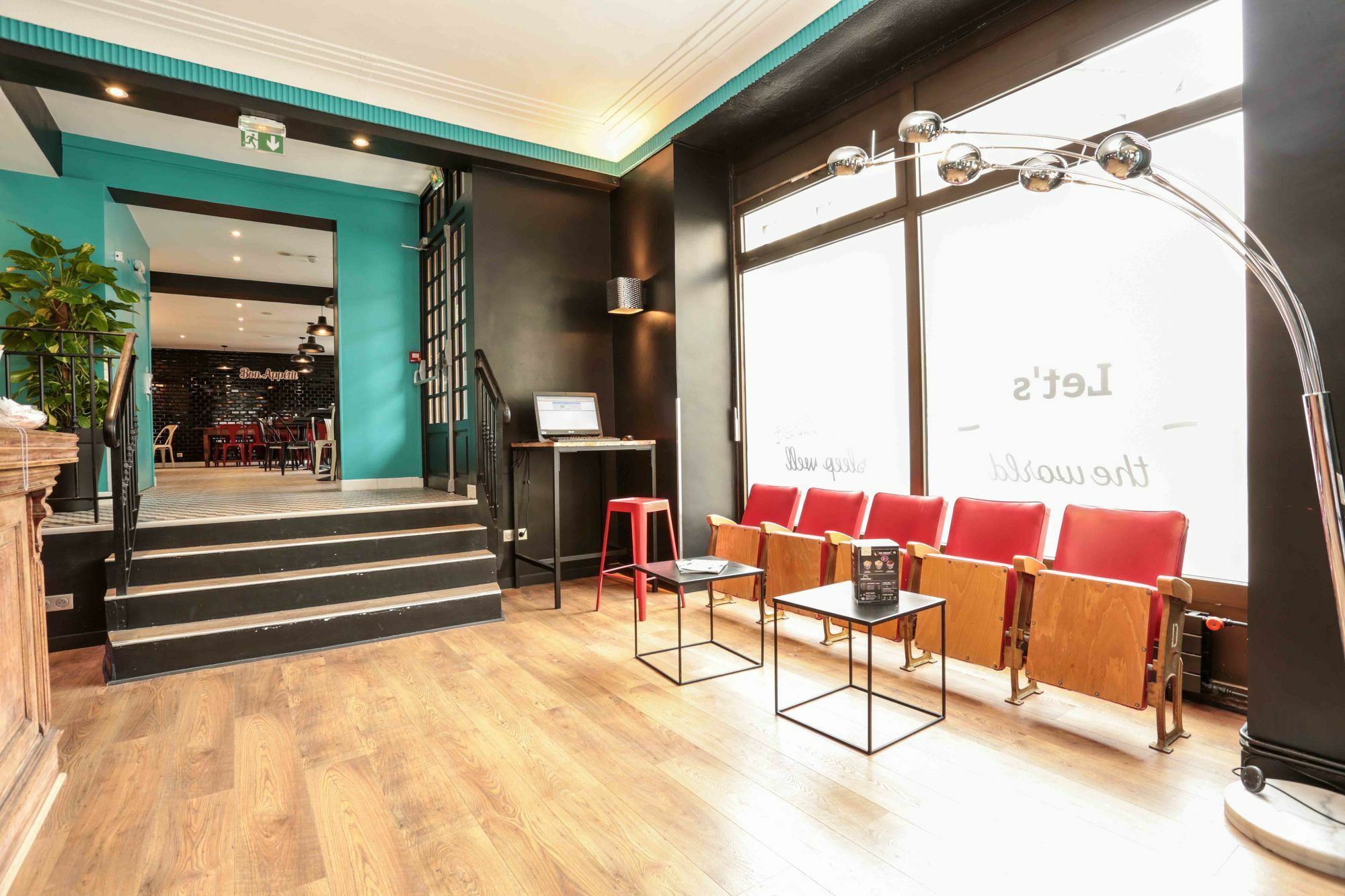 Hostel Arty Porte De Versailles By River Paris