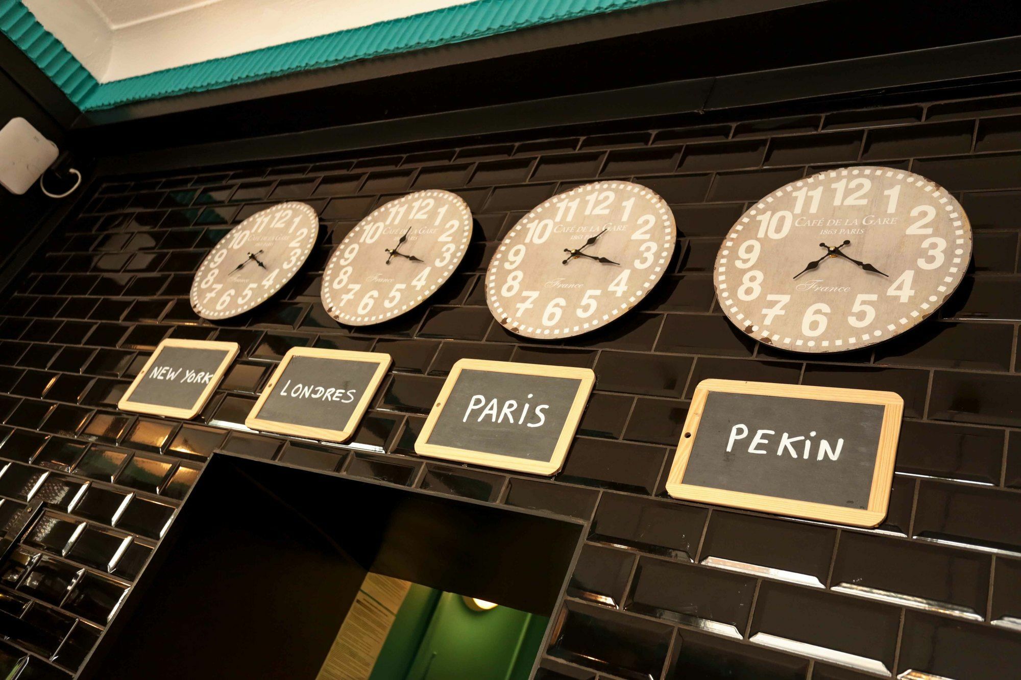Arty Porte De Versailles By River Paris