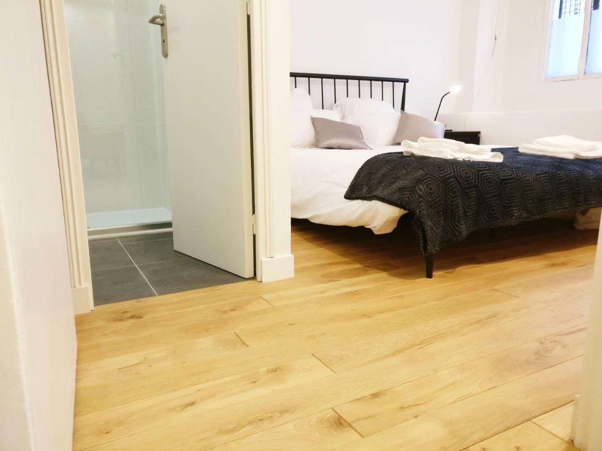 3 Double Bedrooms In Montmartre Near Subway Ac Apartment *