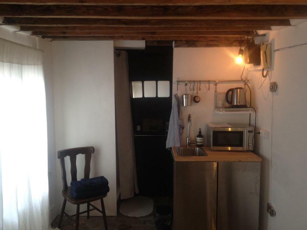 Appartement Romantique Et Boheme Paris