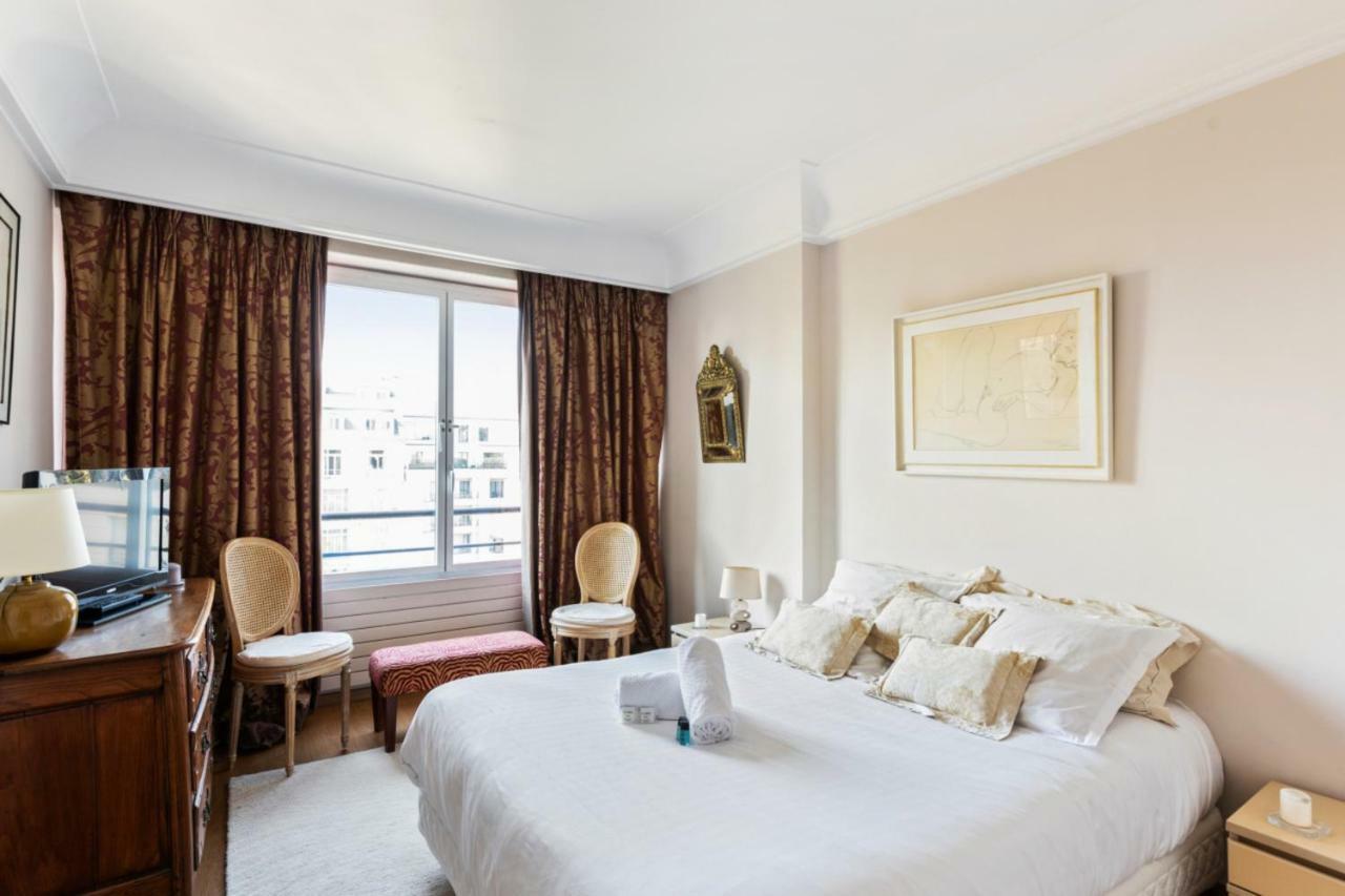 Boylesve - Welkeys * Paris
