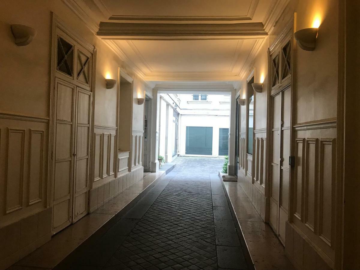 Top Opera Apartment *