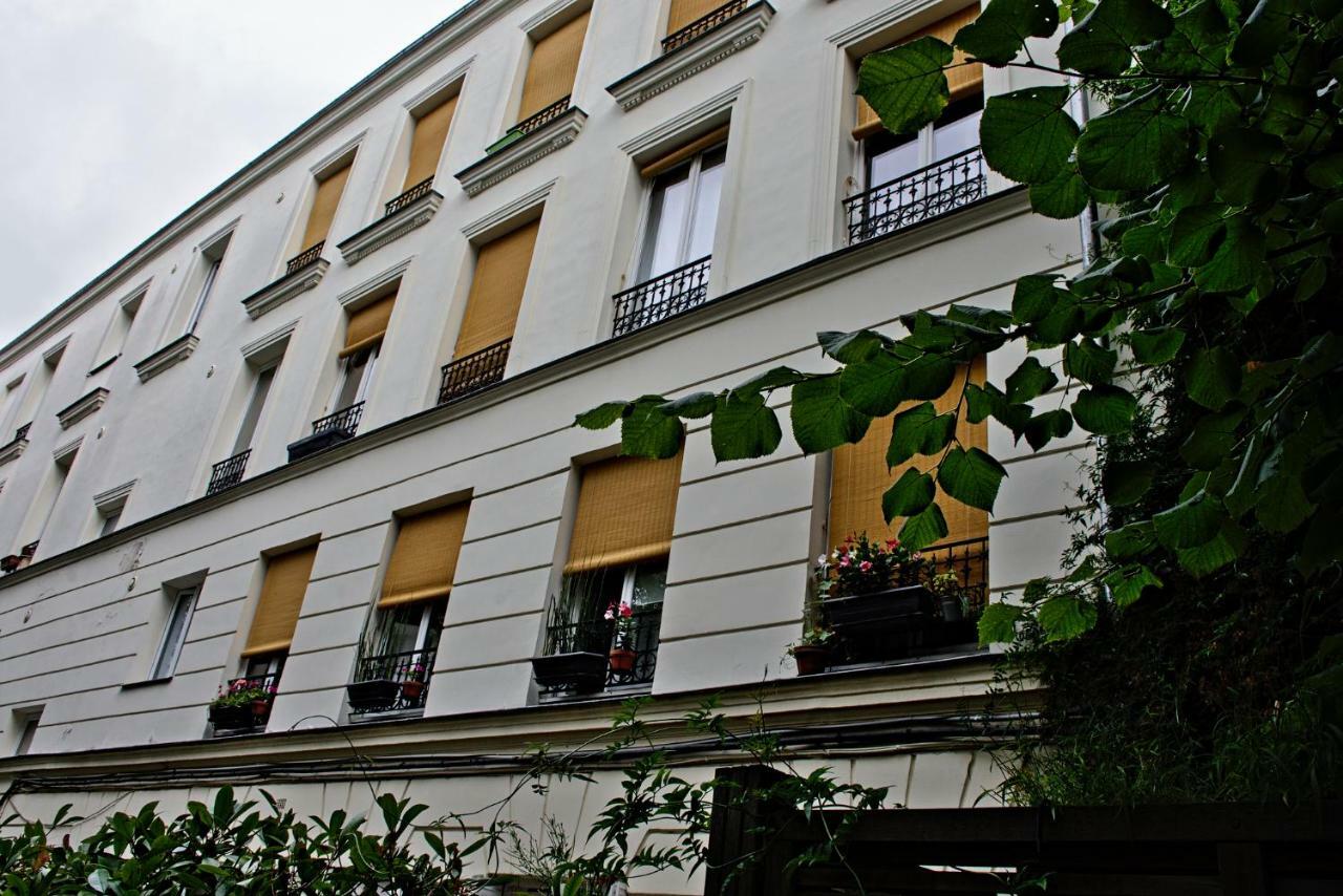 25 Rue Du Télégraphe *