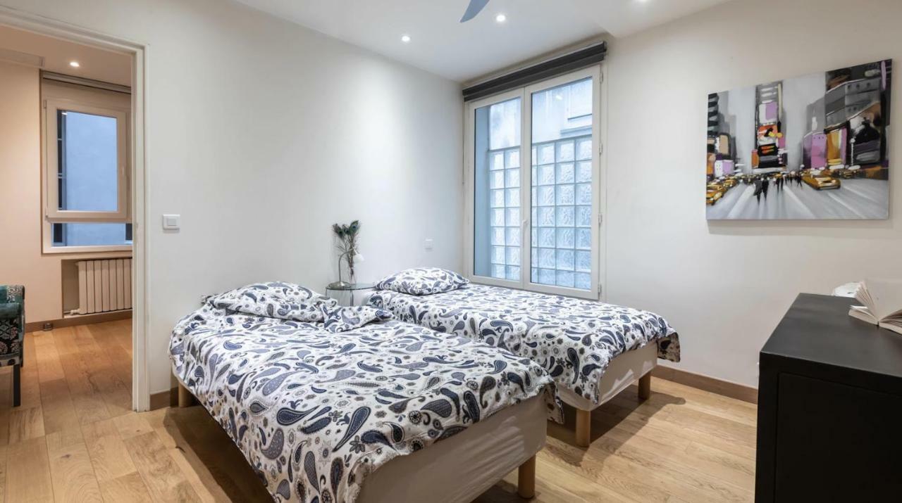 3-bedroom Quai Des Grands Augustins Apartment