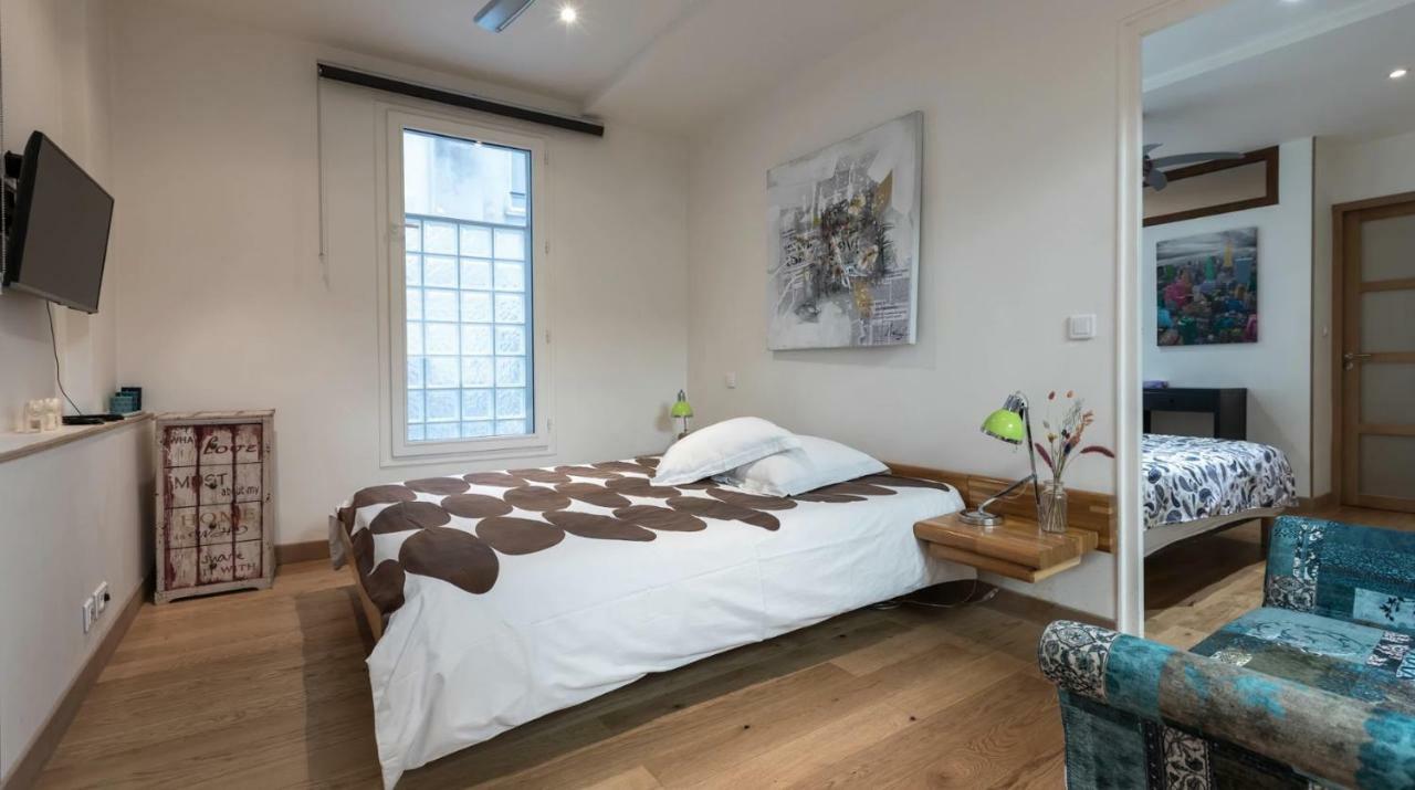 3-bedroom Quai Des Grands Augustins Apartment